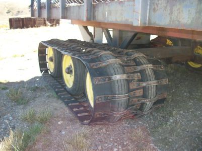 Snowcat Tracked Trailer for Sale, Used Snowcat trailer for sale, haul trailers, pipeline equipment trailer for sale